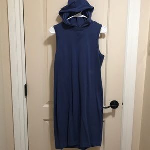 Short sleeve with Hootie dress